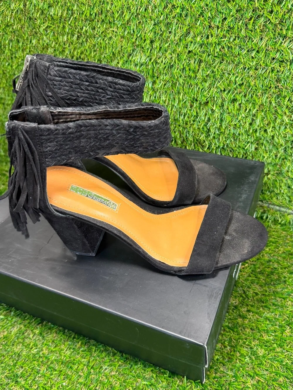 BCBGeneration Calizi Black Faux Suede Fringe Braided Ankle Strap Block Heels 6M